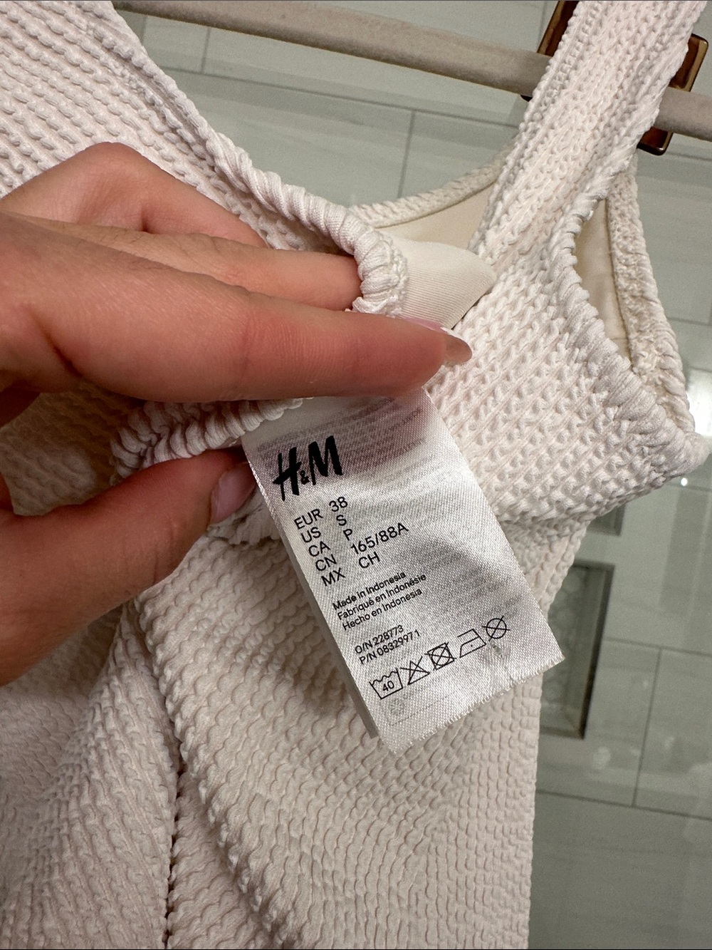 H&M Textured Cream One-Piece Swimsuit - Picture 8 of 8
